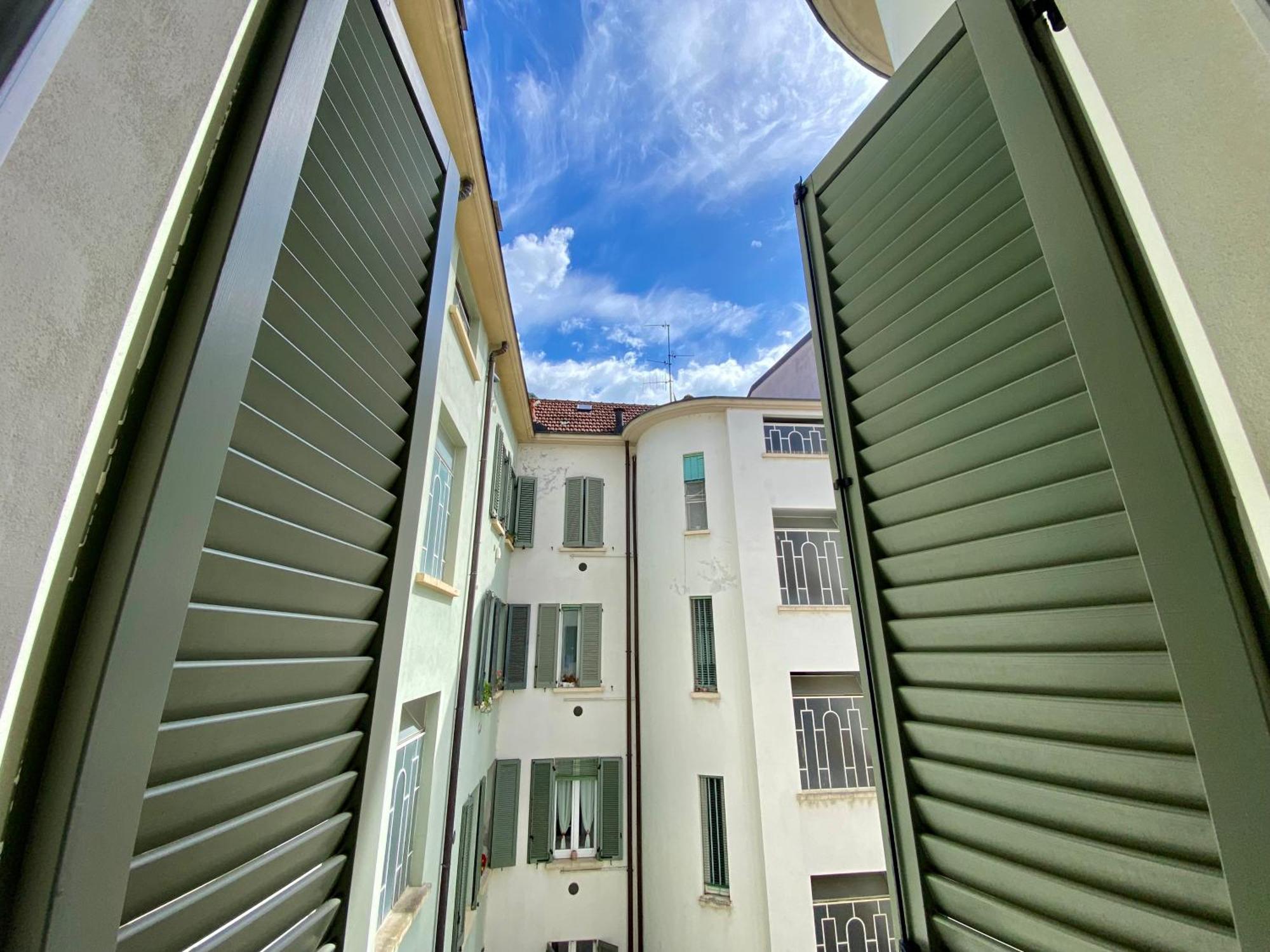 Comoluxhouse- Intero appartamento Quarto foto